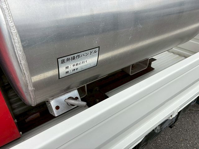 トヨタ ダイナ 小型 タンクローリー GE-RZY220(109647) 8枚目