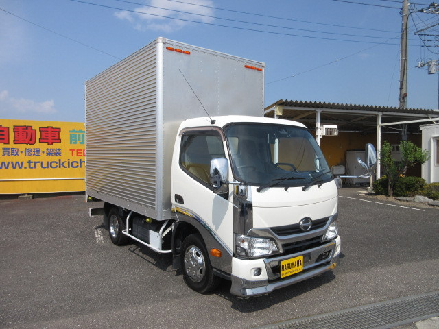 日野 デュトロ 小型 バン TKG-XZU605M(109767) 2枚目