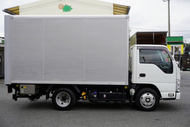 いすゞ エルフ 小型 バン 2RG-NKR88AN(111773) 5枚目