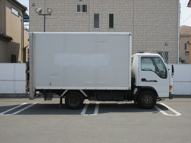 日産自動車 アトラス 小型 バン KC-APR71GV(3531) 5枚目
