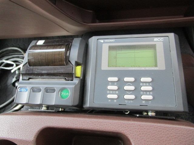 日野 レンジャー 小型 冷蔵冷凍バン 2KG-FD2ABG(84413) 16枚目