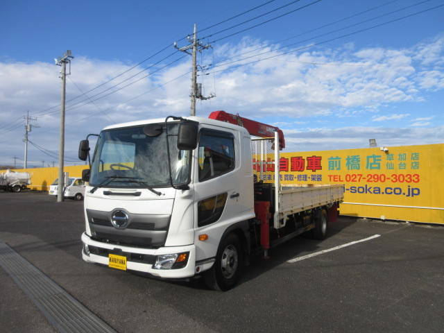 日野 レンジャー 中型 平ボディ（クレーン付） 2KG-FD2ABA(98571) 1枚目