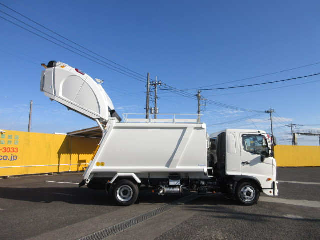 日野 レンジャー 中型 塵芥車（プレス式） 2PG-FD2ABA(96044) 13枚目