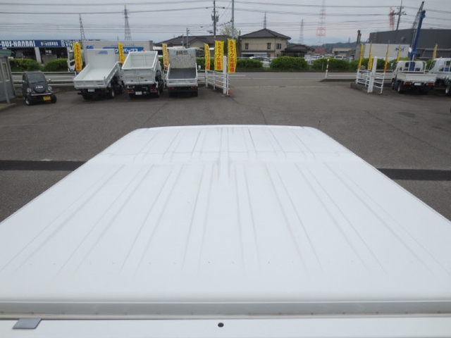 Nissan atlas Small Double cab 2RG-AHR88A(105335) 16枚目