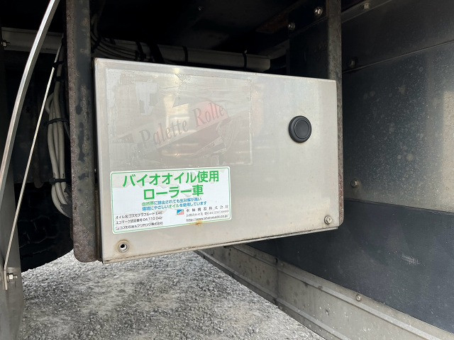 いすゞ ギガ 大型 ウィング QPG-CYJ77B(113434) 18枚目