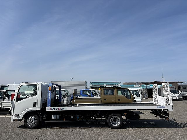 いすゞ エルフ 小型 キャリアカー TRG-NPR85AN(109649) 9枚目