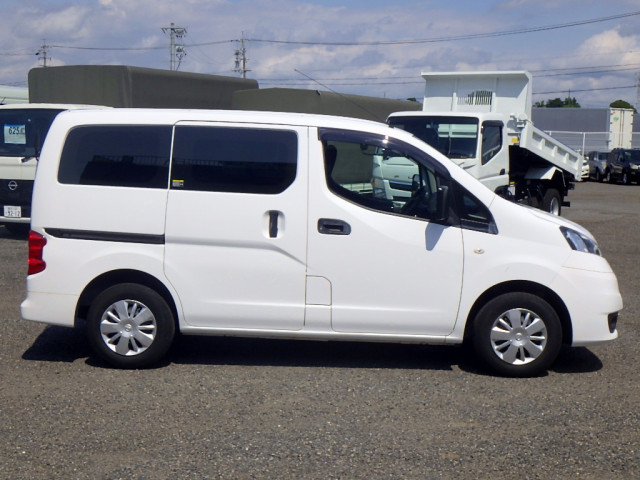 日産自動車 小型 バン DBF-VM20(110080) 5枚目