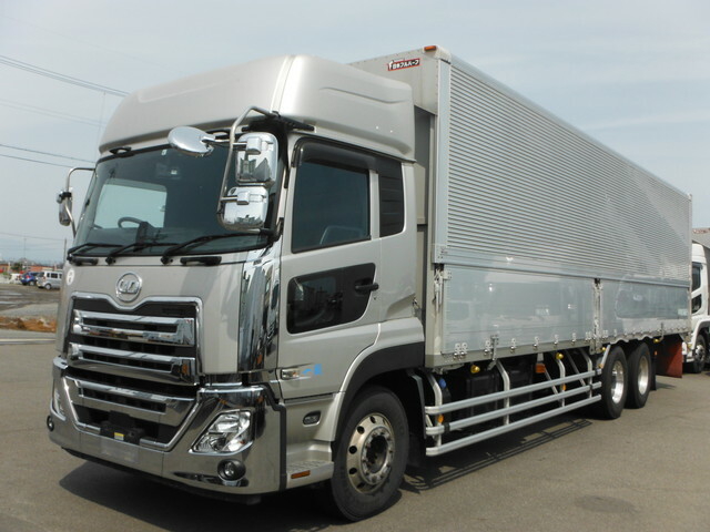 Nissan UD quon Large Wing body 2PG-CD5CA(31550) 2枚目