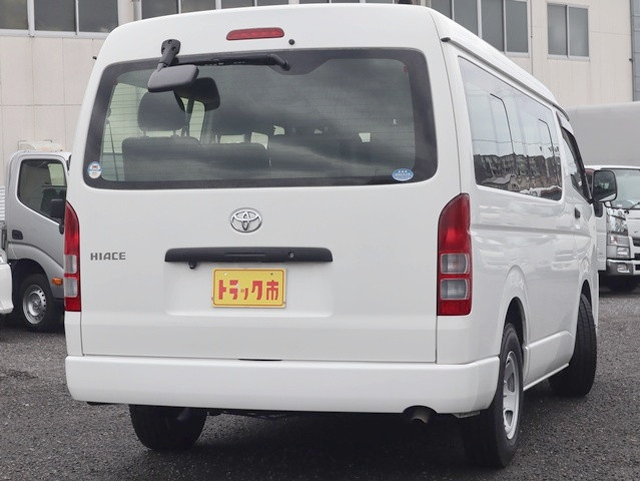 トヨタ ハイエース 小型 バン CBA-TRH214W(109968) 5枚目