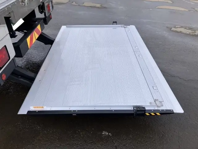 日野 レンジャー 中型 ウィング 2KG-FD2ABG(107565) 17枚目