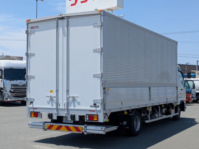 Mitsubishi Fuso fighter Large Wing body 2KG-FK65F(107050) 4枚目