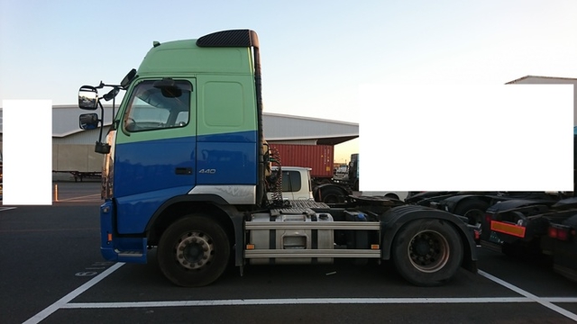 ボルボ Volvo FH 4x2 大型 トラクタ LKG-H2TDA1(2253) 4枚目