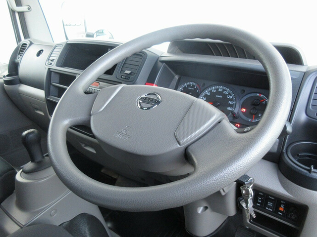 日産自動車 アトラス 小型 バン SKG-TZ3F24(7983) 37枚目
