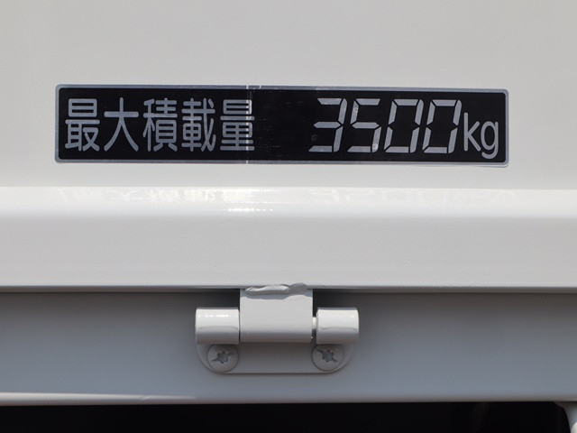 三菱ふそう キャンター 小型 平ボディ TPG-FEB80(109972) 17枚目