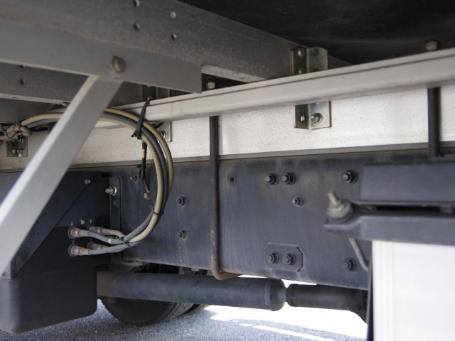 Mitsubishi Fuso fighter 6studs large Wing body TKG-FK65FY(110743) 6枚目