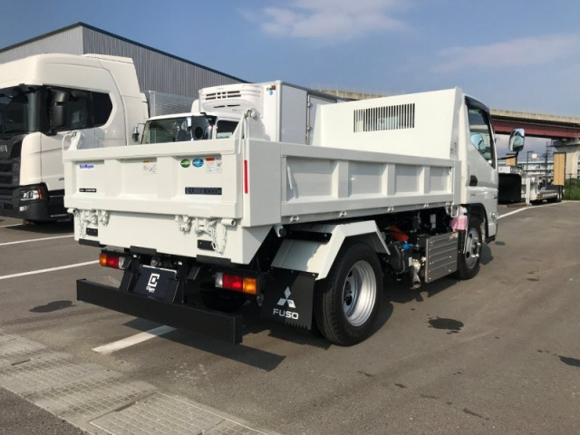 三菱ふそう キャンター 小型 土砂ダンプ 2RG-FBA60(112659) 4枚目