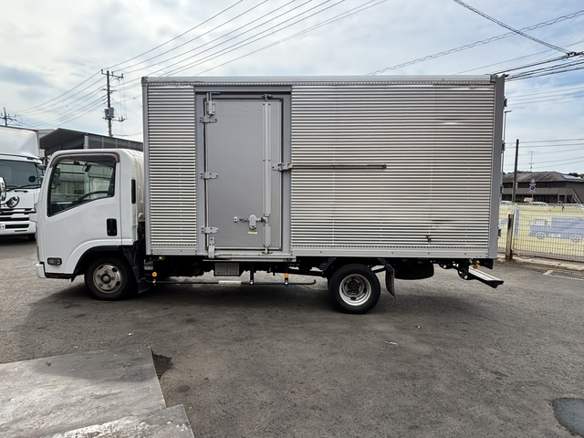 いすゞ エルフ 小型 バン TRG-NLR85AN(108588) 8枚目