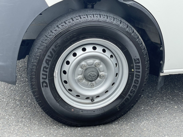 トヨタ ライトエース 小型 平ボディ DBF-S412U(109714) 9枚目