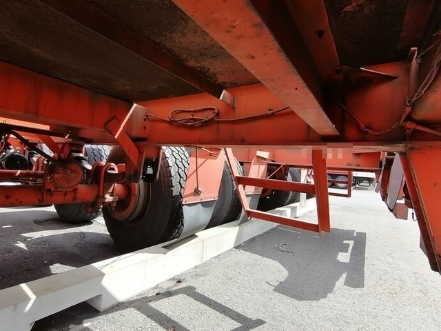 Fullhalf other Large 20ft container chassis trailer KFKHG340(5655) 24枚目