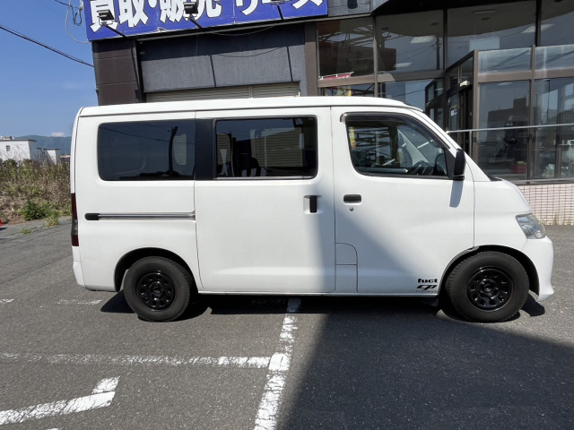 トヨタ タウンエース 小型 Translation missing: ja.item.body_keijou_enum.body_keijou_light_van DBF-S402M(109091) 5枚目