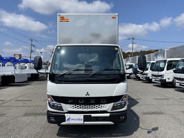三菱ふそう キャンター 小型 バン 2RG-FEAV0(107388) 2枚目