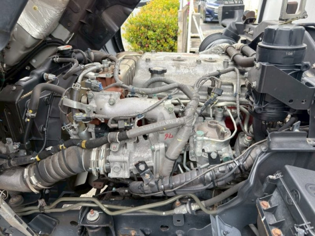 日野 レンジャー 増トン 冷蔵冷凍バン 2KG-FJ2ABG(105656) 16枚目
