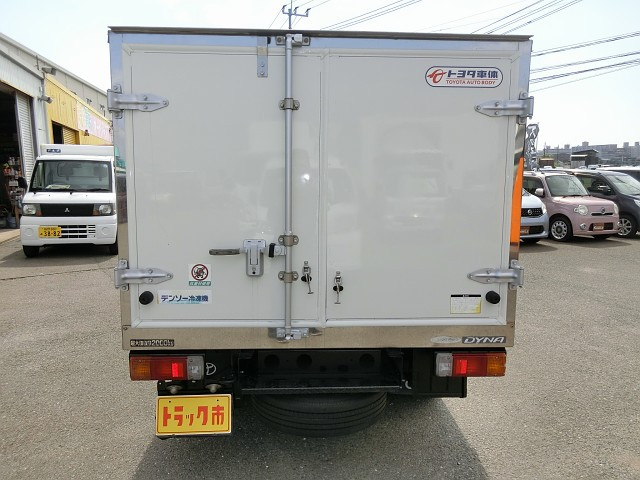 トヨタ ダイナ 小型 冷蔵冷凍バン BDG-XZU508(109598) 23枚目