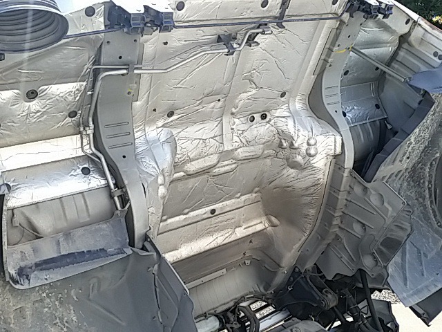 UDトラックス（日産） クオン 大型 ウィング ADG-CG4ZA(8236) 28枚目