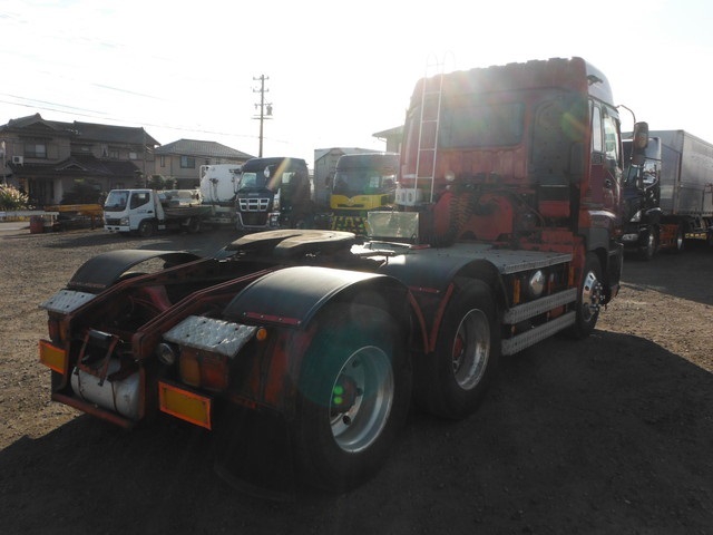 いすゞ ギガ 大型 トラクタ PJ-EXY5216(4635) 4枚目