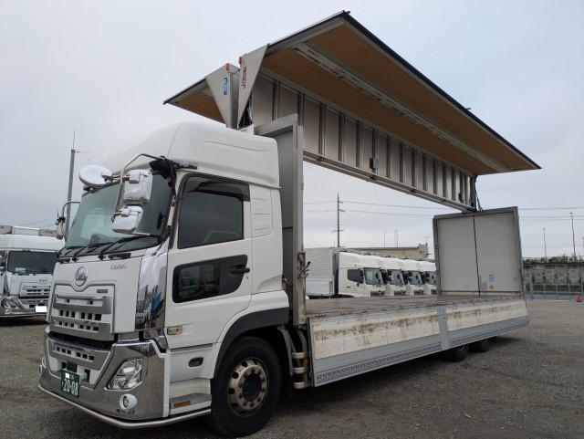 UDトラックス（日産） クオン 大型 ウィング 2PG-CD5CA(112983) 42枚目