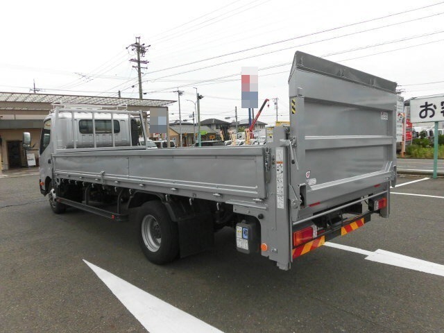トヨタ トヨエース 小型 平ボディ TDG-XZU730(7174) 4枚目