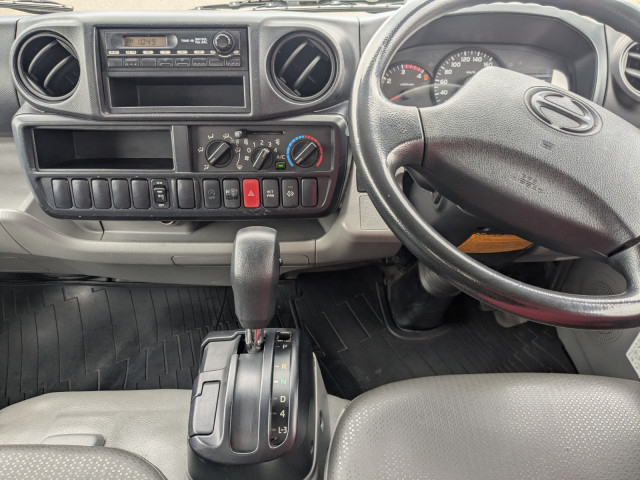 日野 デュトロ 小型 バン TKG-XZC605M(111989) 25枚目