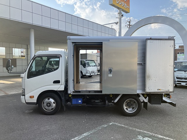 トヨタ ダイナ 小型 バン 2RG-XZU605(110251) 11枚目