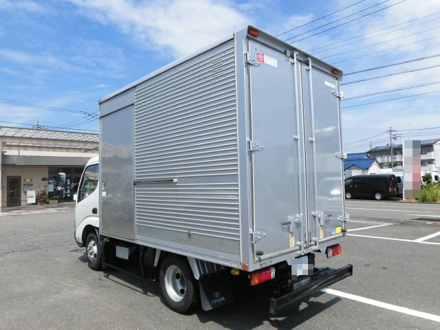 トヨタ トヨエース 小型 バン BDG-XZU308(7172) 4枚目