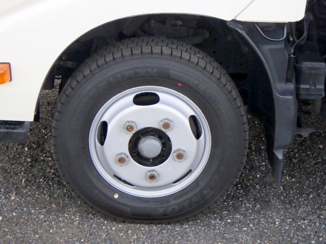 日野 デュトロ 小型 冷蔵冷凍バン 2RG-XZC605M(112291) 33枚目