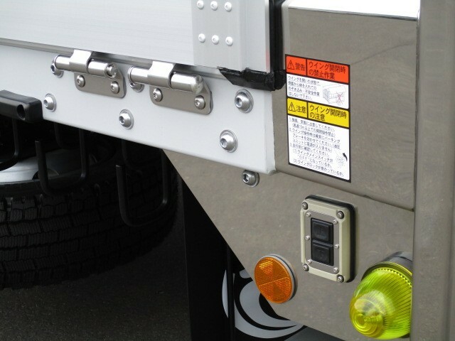 日野 プロフィア 大型 ウィング 2PG-FW1AHG(6744) 31枚目