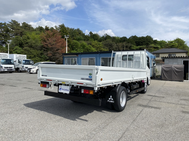 三菱ふそう キャンター 小型 平ボディ 2RG-FEAV0(107400) 7枚目