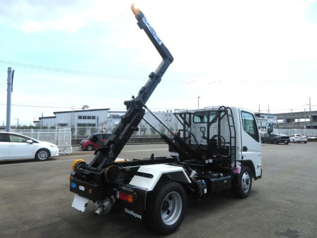 三菱ふそう キャンター 小型 コンテナ専用車 2RG-FBAV0(108791) 25枚目