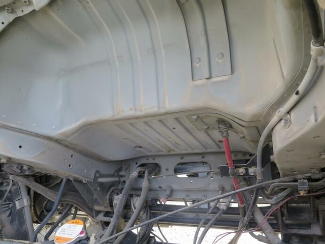 UDトラックス（日産） コンドル 中型 コンテナ専用車 PB-MK36A(11002) 35枚目
