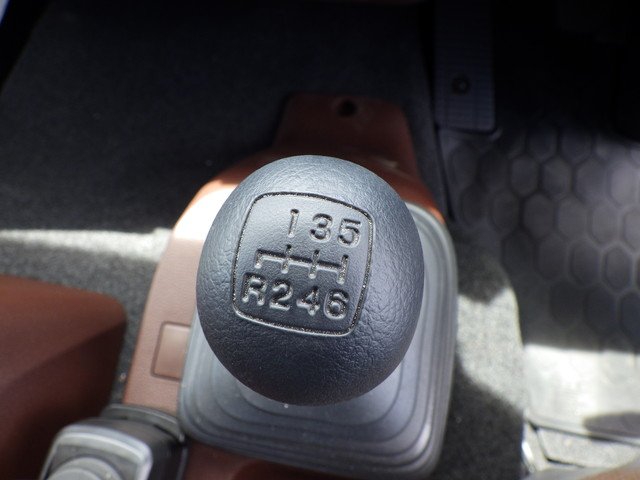 日野 - 中型 コンテナ専用車 2KG-FD2ABA(104176) 15枚目