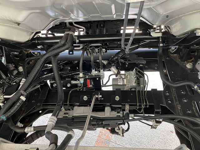 いすゞ エルフ 小型 平ボディ 2RG-NPR88AC(112809) 21枚目