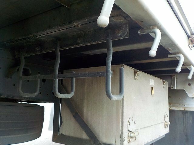 日野 プロフィア 大型 幌車（ウィング式） KS-FW1EZJG(6801) 15枚目