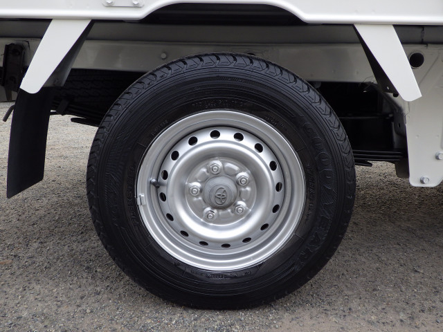 トヨタ タウンエース 小型 平ボディ DBF-S402U(103030) 27枚目