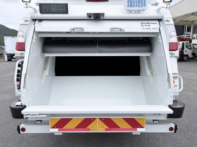三菱ふそう ファイター 中型 塵芥車（プレス式） 2KG-FK72F(112993) 12枚目