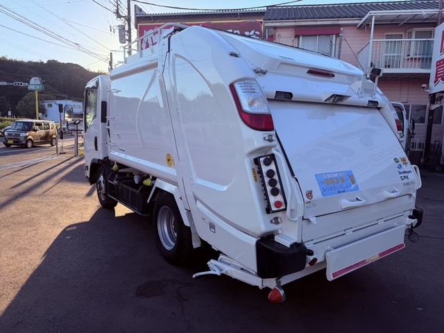 いすゞ エルフ 小型 塵芥車（プレス式） 2RG-NMR88AN(113450) 7枚目