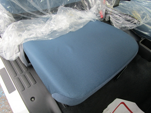 三菱ふそう キャンター 小型 平ボディ 2RG-FBA20(108077) 36枚目
