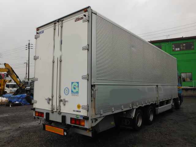 UDトラックス（日産） クオン 大型 ウィング PKG-CG4ZA(3948) 3枚目