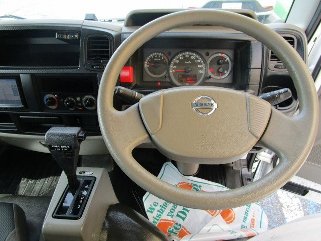日産自動車 アトラス 小型 平ボディ CBF-SQ2F24(109775) 19枚目