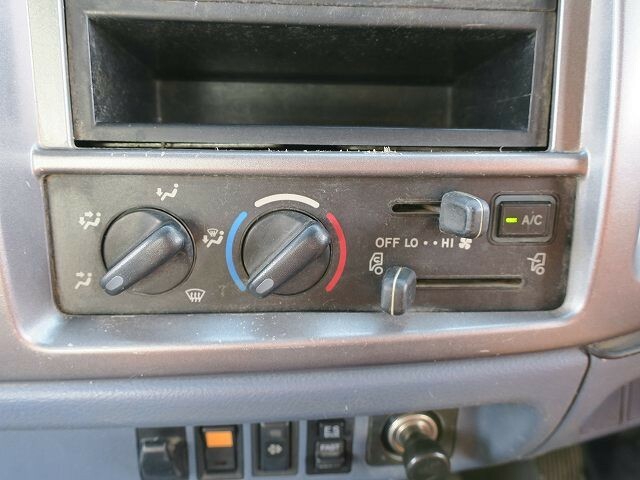 日野 レンジャー 中型 コンテナ専用車 BDG-FC7JEWA(27529) 20枚目