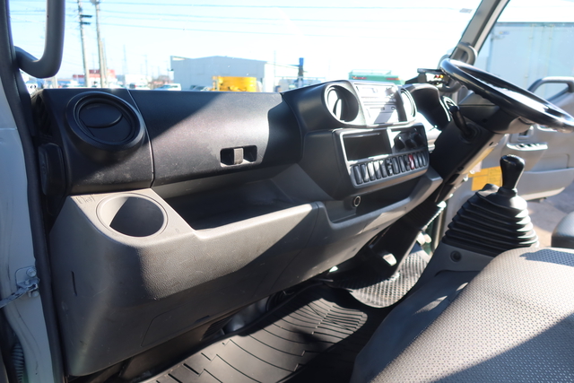 トヨタ ダイナ 小型 塵芥車（回転式） TKG-XZU600H(108205) 72枚目
